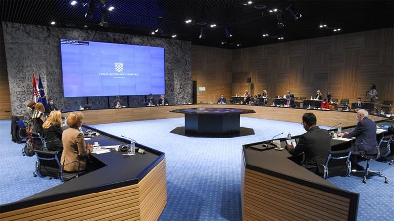 Organizirana obnova počet će u rano proljeće, oko 1. prosinca europski novac mogao bi biti uplaćen u proračun